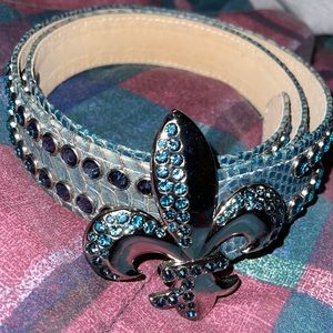 Rare b.b. simon belt you won’t find anywhere.